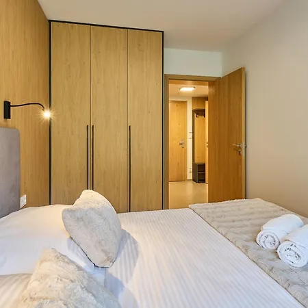 Krakonos Apartment