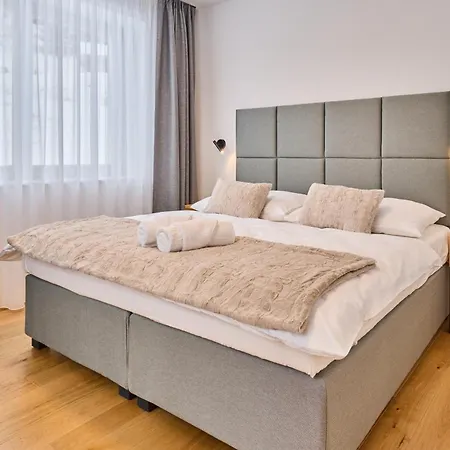 Krakonos Apartment