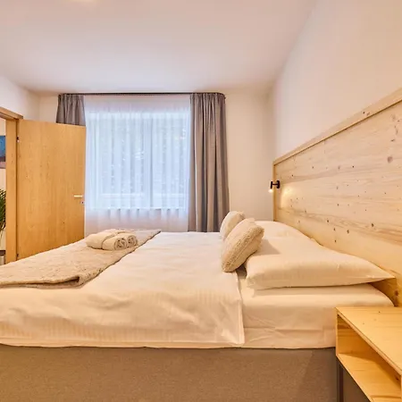 Krakonos Apartamento *