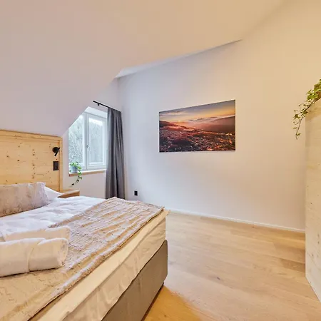 Krakonos Apartamento *