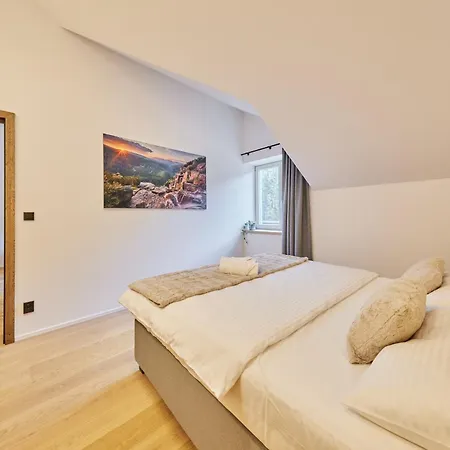 Krakonos Apartment